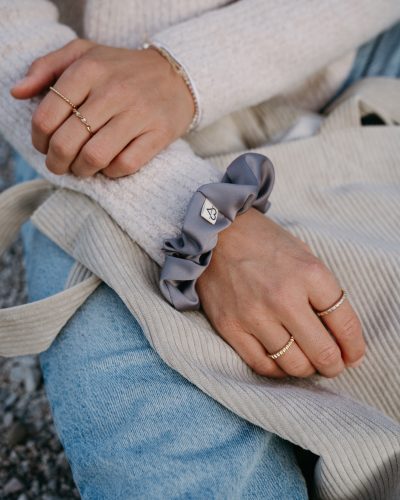 Satin Scrunchie ash